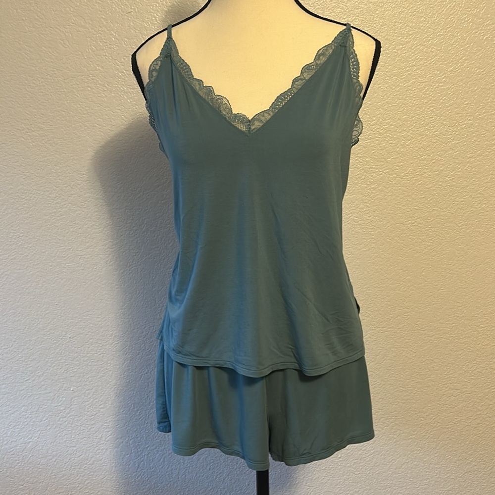Women’s Victoria’s Secret Pajama Lounge Set